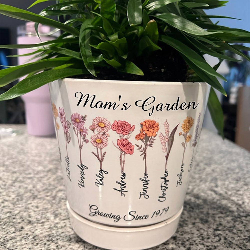 Personalized Mom's Garden Birth Flower Pot with Kids Name For Family Christmas Gift