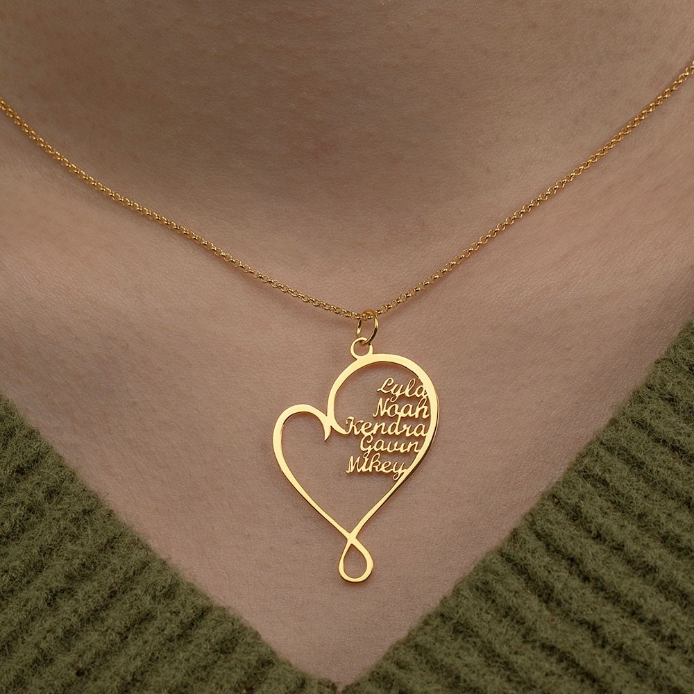 Personalized Dainty Heart Necklace with Unique Names For Women