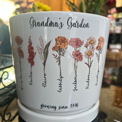 Personalized Grandma's Garden Birth Flower Pot with Grandchildren Name For Christmas Gift